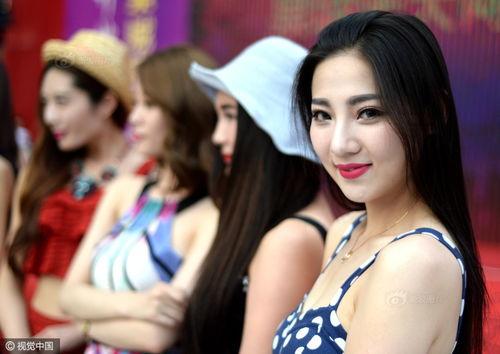 网红胸模嫩模,揭秘网络红人的魅力与争议